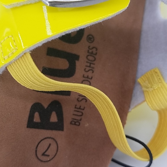 🆕️ Blue Suede Shoes Yellow Sandals - Picture 7 of 7